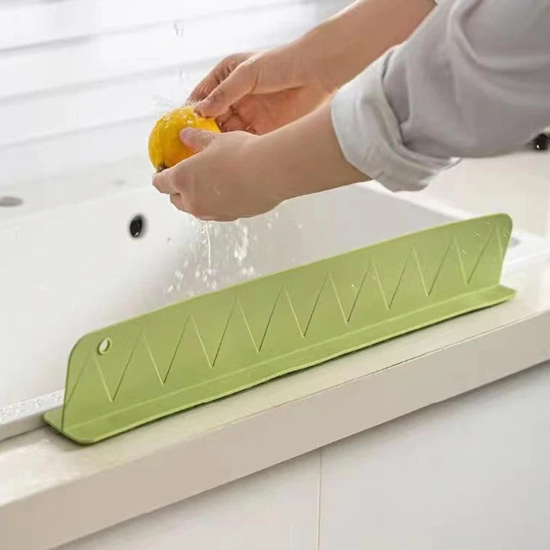 2 in 1 Kitchen Deal – Faucet Basket Sink Organizer & Kitchen Splash Guard | Sink Storage Rack | Water Splash Protector